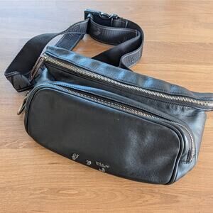 Off-White Logo Print Belt Black Leather Italy Bag